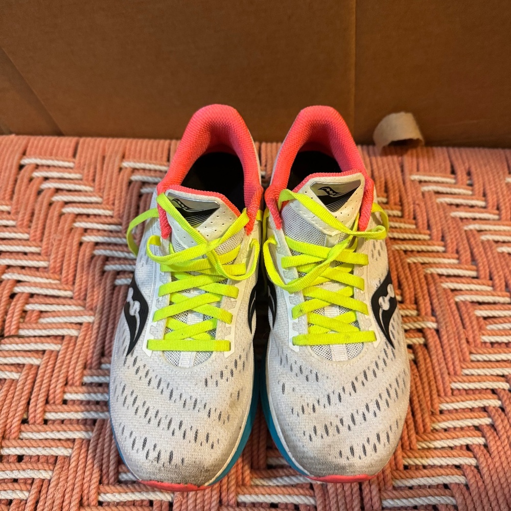 Saucony Endorphin Speed White Mutant Athletic Running Shoes Women's US 7.5